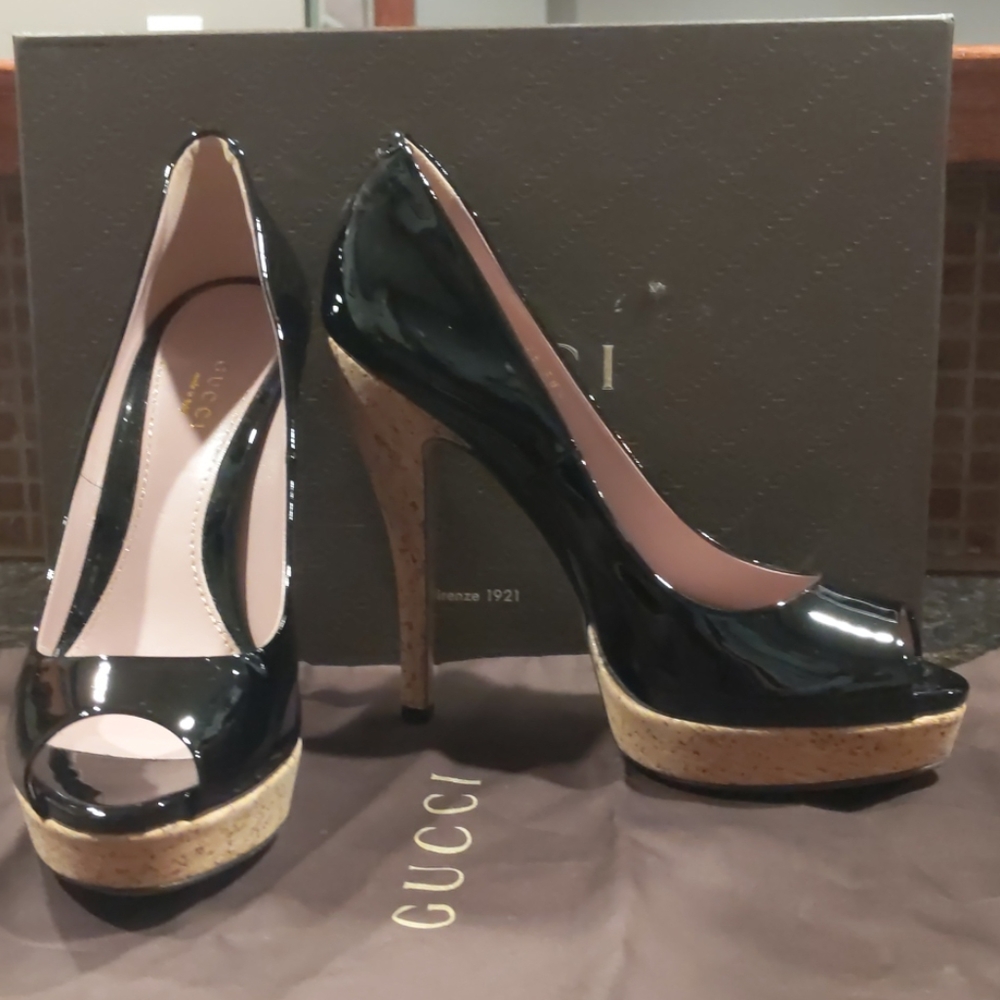 Gucci shoes 👌💯. Size 8.5 - Picture 2 of 8